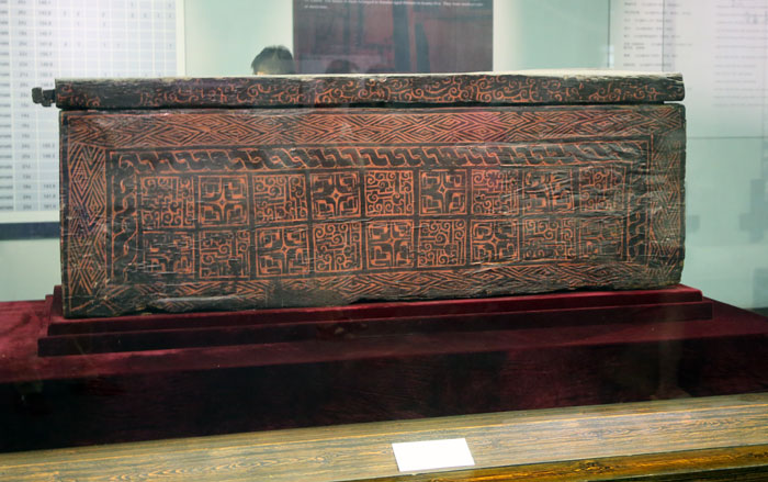 曾侯乙墓內的殉葬棺 曾侯乙墓內的殉葬棺